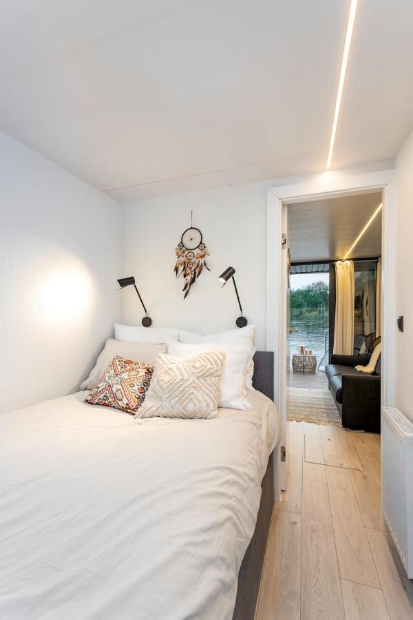 Lemuria Houseboat - Plywajacy Domek Na Wodzie 弗罗茨瓦夫 外观 照片